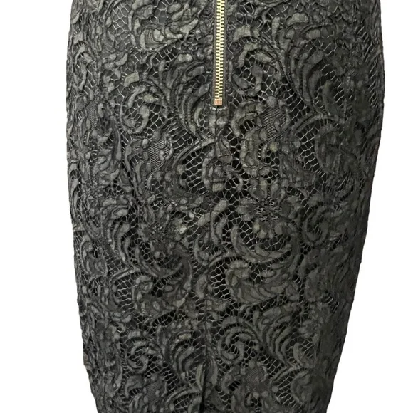 BURBERRY LACE SHORT SLEEVE DRESS GREEN COLOR SIZE 4